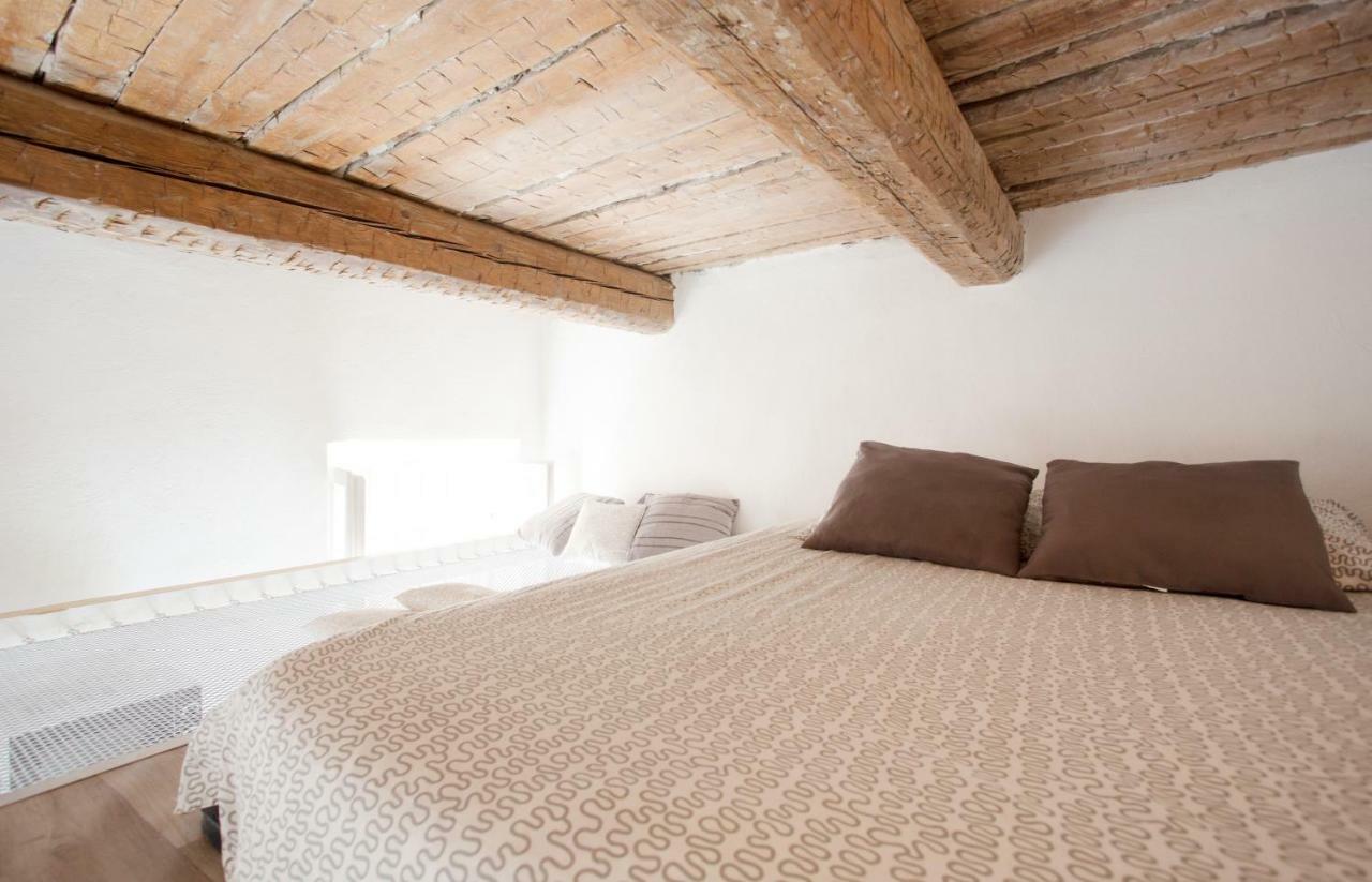 GregBnb-com - Filet suspendu ! - PARKING INCLUS - CLIMATISÉ - WIFI -15min Gare Tolone Esterno foto