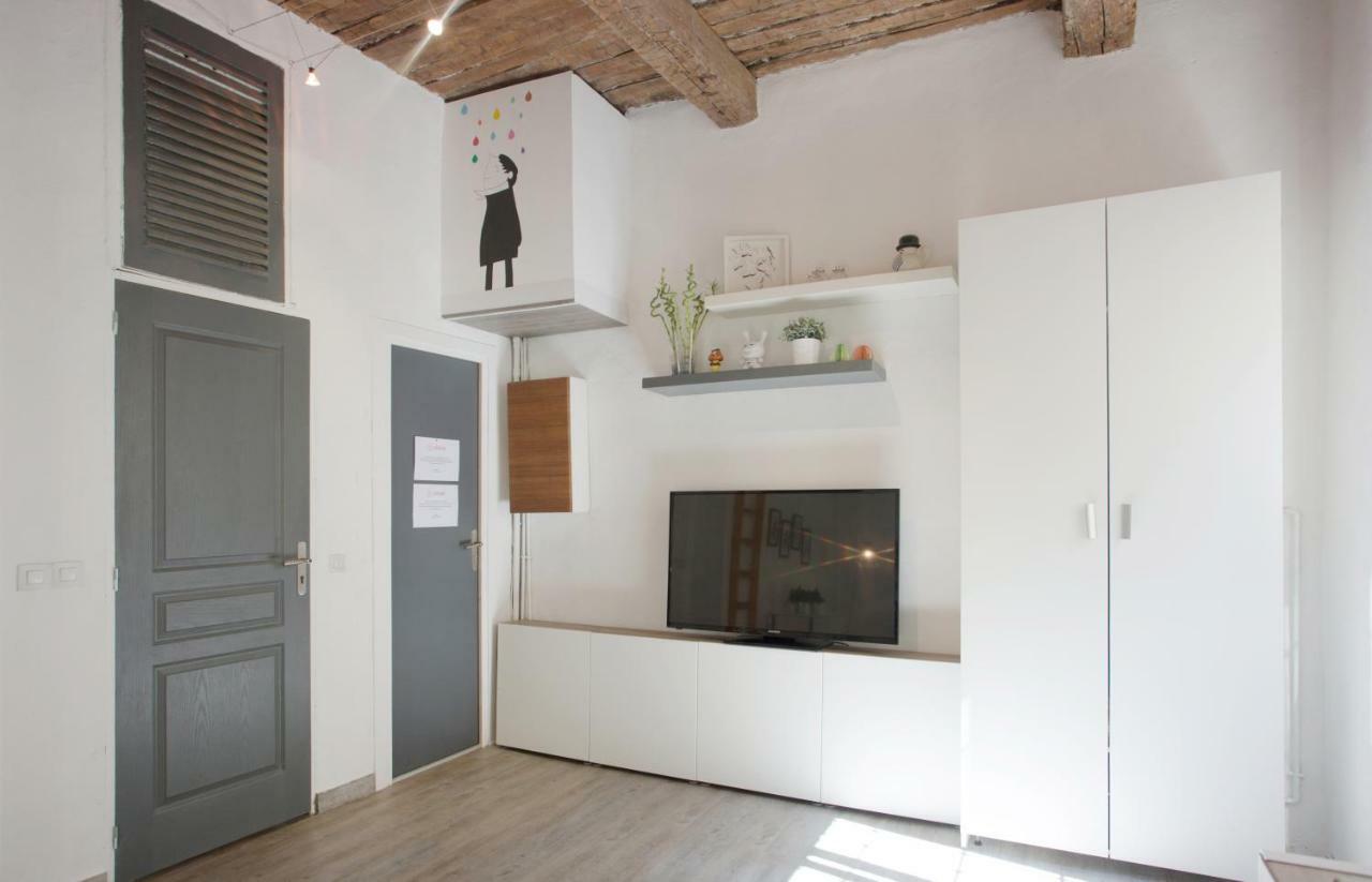 GregBnb-com - Filet suspendu ! - PARKING INCLUS - CLIMATISÉ - WIFI -15min Gare Tolone Esterno foto