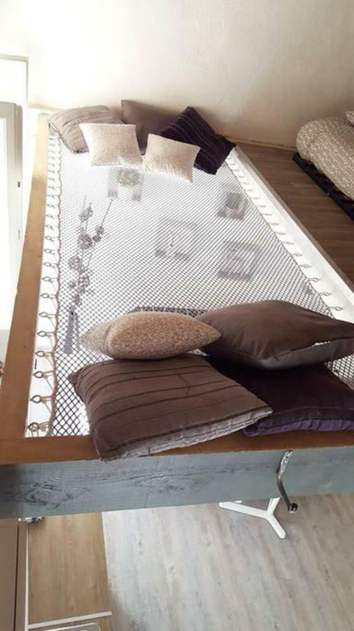 GregBnb-com - Filet suspendu ! - PARKING INCLUS - CLIMATISÉ - WIFI -15min Gare Tolone Esterno foto